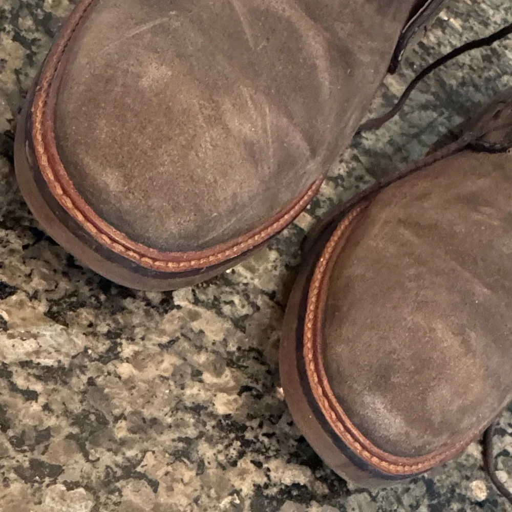 Ashton Grey Men's Suede Chukka Boots in Rich Brown EUC 9